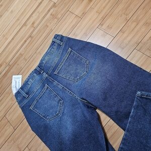 Time and Tru Women's Straight Leg Jeans - Dark Blue